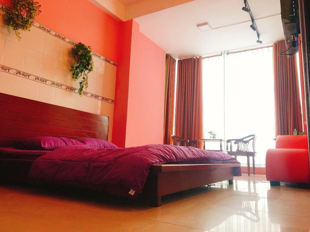 Hotel do amor Khach San Gims